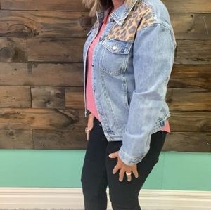 NWOT Crazy Train leapord jean jacket
